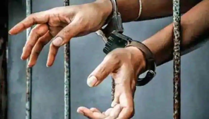 काशी विश्वनाथ मंदिर से झारखंड के तीन युवक गिरफ्तार, जानिए क्या है मामला