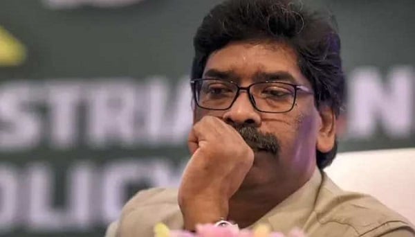 ईडी के समक्ष उपस्थित हुए सीएम हेमंत सोरेन, करेंगे 200  सवालों का सामना