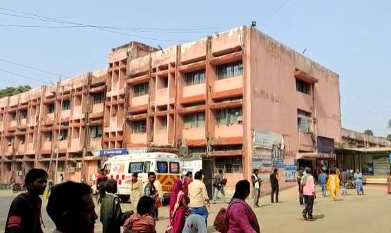 गोलियों की तड़तड़ाहट से थर्राया भागलपुर का दियारा इलाका, गोली लगने से मुखिया पति घायल