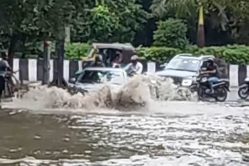 भारी  बारिश के कारण दिल्ली-एनसीआर के स्कूल रहेंगे 2 दिनों तक बंद