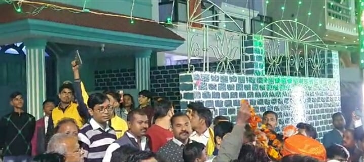 कानून को  ताक पर रखकर फिर हुई हर्ष फायरिंग, जानिए कहां का है मामला