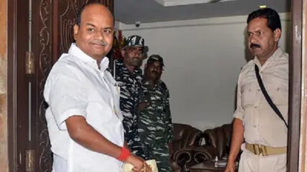 झारखंड : अवैध खनन मामले में पुलिसिया क्लीन चिट के बाद ED ने तेज़ की जांच, राज्य सेवा के पुलिस पदाधिकारियों से होगी पूछताछ