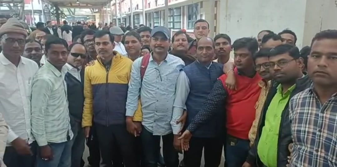 हाई कोर्ट में टेट पास पारा शिक्षकों का मामला, समायोजन पर सरकार के पक्ष पर 30 को महत्वपूर्ण सुनवाई