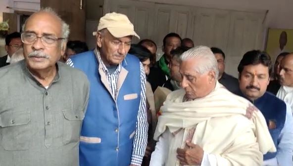 महागठबंधन की बैठक हुई सम्पन्न, भाजपा को पराजित करने के लिए एक-एक कार्यकर्ता उपचुनाव में करेगा कैम्प