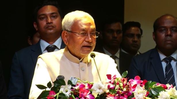 सीएम नीतीश ने बिहार को दी 15 हजार 871 करोड़ की सौगात, गांव में स्मार्ट प्रीपेड बिजली मीटर लगाने की हुई शुरुआत