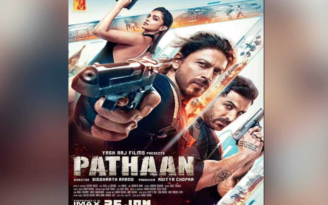 PATHAN Poster Relased : शाहरुख की फिल्म पठान का नया पोस्टर आउट, फिर से पेटी बांधने की शाहरुख ने फैंस से की अपील