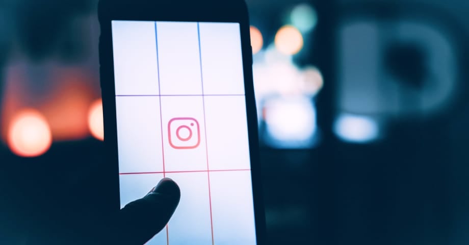 Instagram Hack : बिना बताए किसी की Instagram Story चाहते हैं देखना, तो करें ये काम