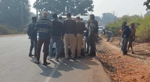 चतरा : धनगड्डा घाटी इलाके से अधेड़ का शव बरामद, क्षेत्र में सनसनी