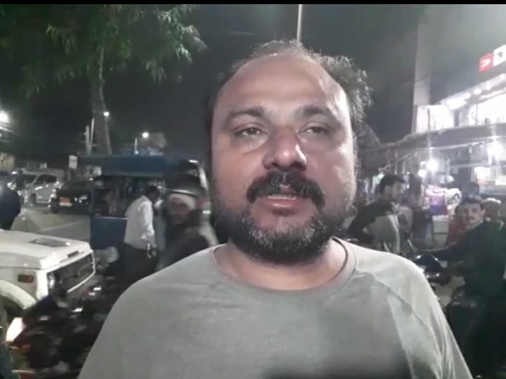 शर्मनाक : कॉल करते रहे लोग पर नहीं आई पुलिस, बिहार में बदमाशो ने की भयंकर मारपीट जानिए पूरी ख़बर