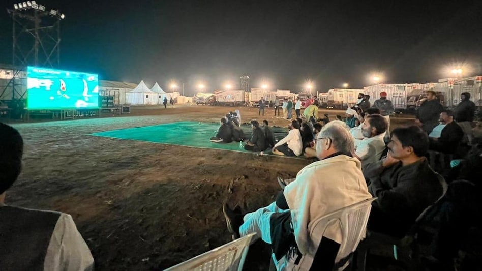 राहुल भी हैं फुटबॉल के दीवाने! भारत जोड़ो यात्रा के बीच में कांग्रेस के पूर्व अध्यक्ष ने लिया विश्व कप फुटबॉल का आनंद