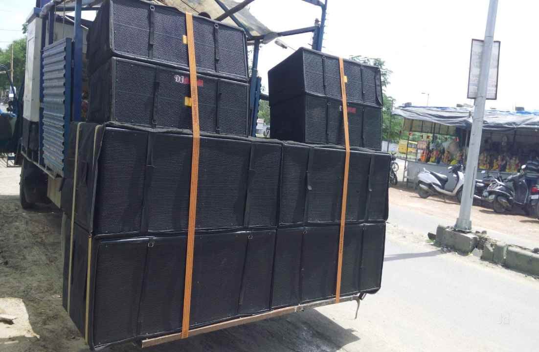 धनबाद: रात 10 बजे के बाद बजाएंगे डीजे तो हो सकती है परेशानी, डीसी से की गई कार्रवाई करने की मांग