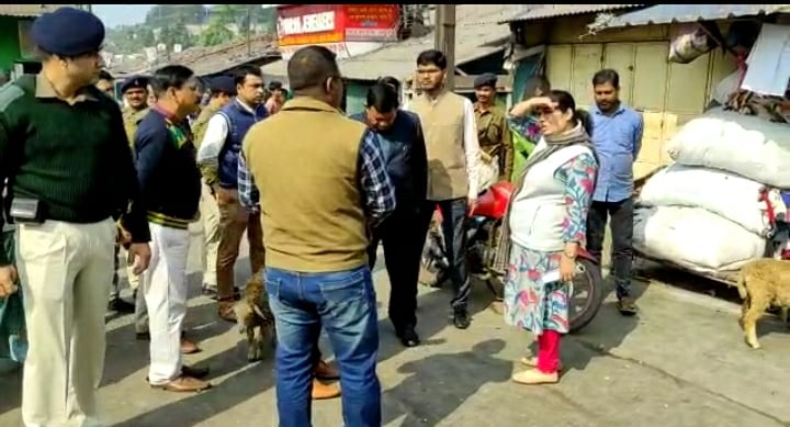 आग लगने पर नहीं पहुंच सकती दमकल की गाड़ियां, जानिए बिष्टुपुर डीसी ने क्या कहा