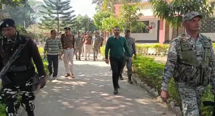 जोहार यात्रा: सीएम हेमंत सोरेन का लोहरदगा दौरा, कार्यक्रम की तैयारियां पूरी, डीसी और एसपी ने लिया जायजा