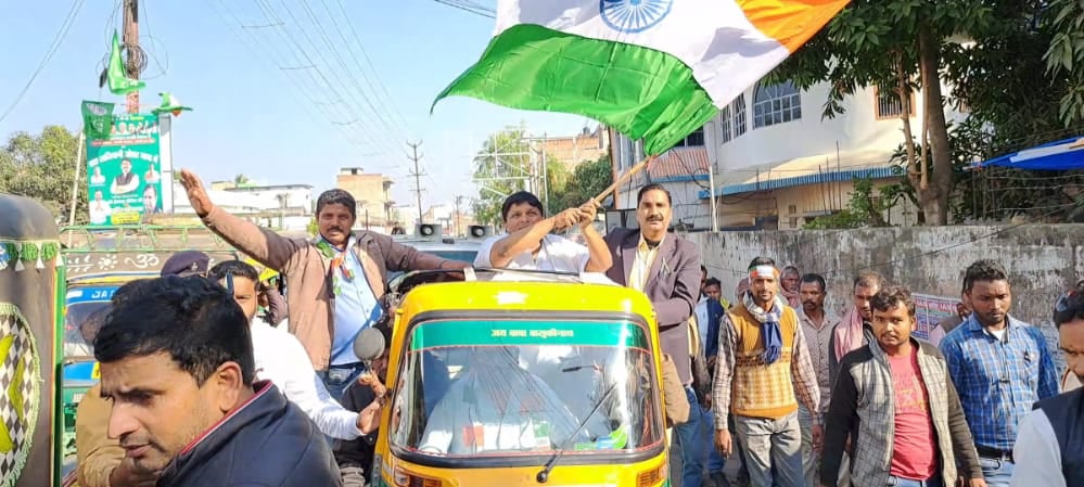 देवघर में निकाली गई भारत जोड़ो यात्रा, मंत्री बादल पत्रलेख ने बढ़-चढ़ कर लिया हिस्सा