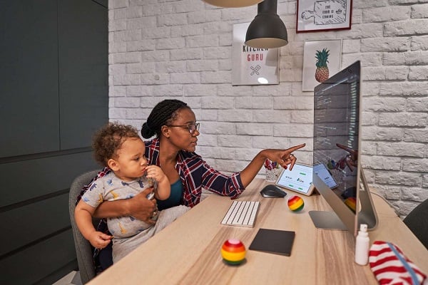 जानिए कैसे घर बैठे कमा सकते हैं पैसे, वर्क फ्रॉम होम के लिए पढ़िये पूरी खबर