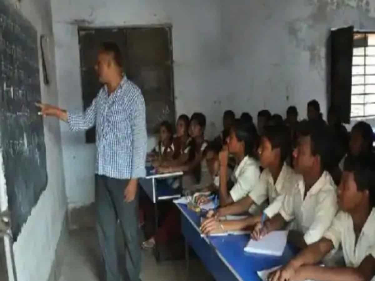 झारखंड में शिक्षक अब पढ़ाने के सिवा कुछ नहीं करेंगे, जानिए क्या है मामला