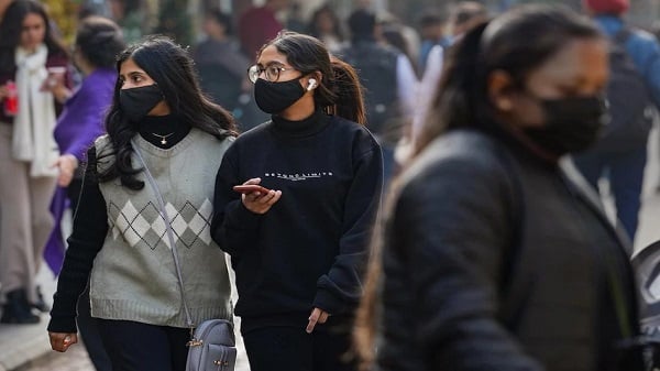 Action Against Corona In India : कोरोना पर केंद्र की सलाह के बाद एक्शन में राज्य सरकार, जानिए किसने क्या बनाया प्लान