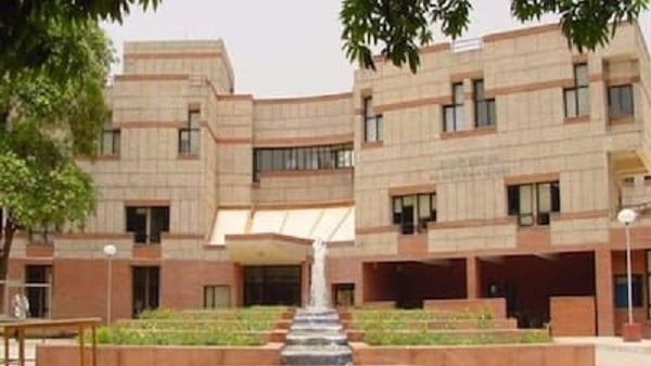 IIT कानपुर के छात्रों को आखिर क्यों मिले करोड़ रुपए से अधिक का पैकेज, जानिए विशेष