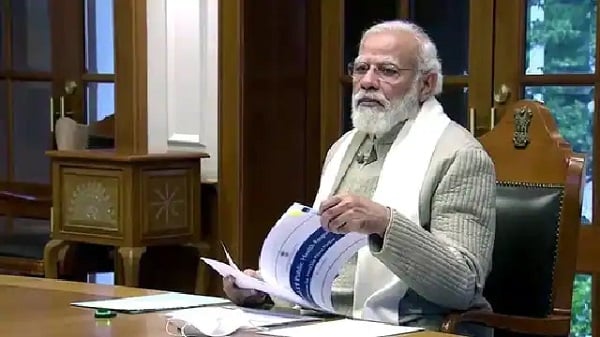 PM Modi Meeting on Corona : कोरोना के नए वैरिएंट को हल्के में नहीं लेगा भारत, स्वास्थ्य मंत्री के बाद पीएम मोदी की हाई लेवल मीटिंग