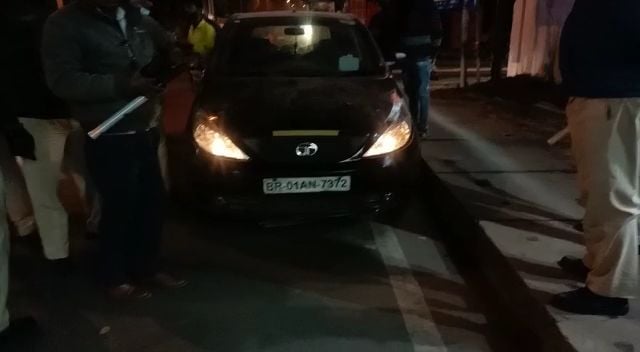 BREAKING: मुख्यमंत्री के सुरक्षा में हुई चूक, काफिले में घुसी अंजान गाड़ी