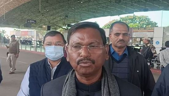 दिल्ली से रांची पहुंचे केंद्रीय मंत्री अर्जुन मुंडा, नियोजन नीति और सम्मेद शिखर पर दी प्रतिक्रिया