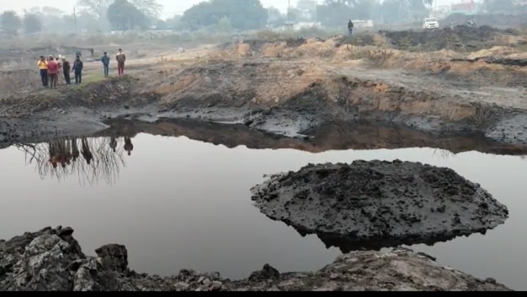 धनबाद : सुदामडीह रिवर साइड सलरी पौंड से शव बरामद, पहचान में जुटी पुलिस