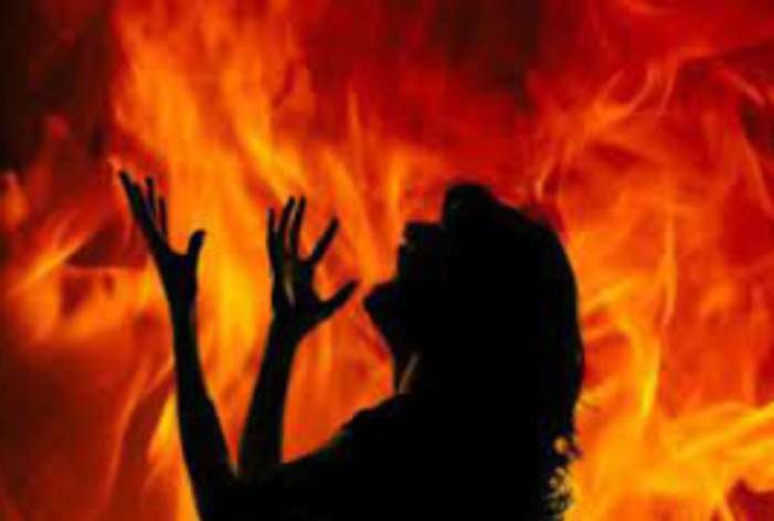 TNP SPECIAL: साल 2022 में अपराधियों ने किया दुमका को बदनाम, तीन बेटियों को पेट्रोल कांड में गंवानी पड़ी जान तो पुलिस वाले भी नहीं रहे सुरक्षित