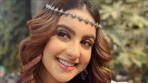 तुनिशा के अलावा भी कई स्टार्स ने की इसी साल आत्महत्या, देखिए इस लिस्ट में किसका-किसका नाम