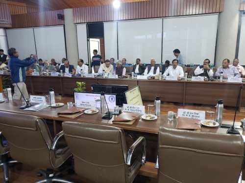 हो गया समझौता ! कोयला कर्मियों के वेतन में होगी 19% की वृद्धि, जानिए कैसे बढ़ी बात और हुआ समझौता