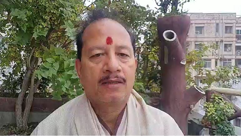 सीएम की समाधान यात्रा पर विपक्ष ने कसा तंज, कहा- समाधान यात्रा नहीं व्यवधान यात्रा पर निकल रहे नीतीश