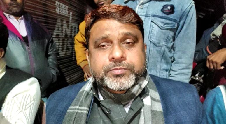 फिल्म पठान को लेकर AIMIM नेता का विवादित बयान, कहा -पठान ने शादी कहां की है इससे बीजेपी को दिक्कत नहीं ..वह किसका दामाद है