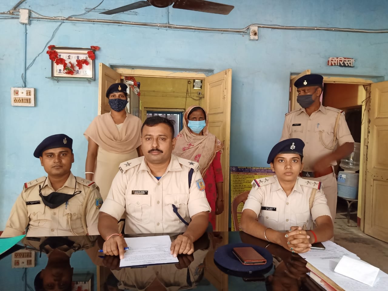 175 पुड़िया ब्राउन शुगर और 30 हजार नगदी के साथ एक महिला कारोबारी गिरफ्तार