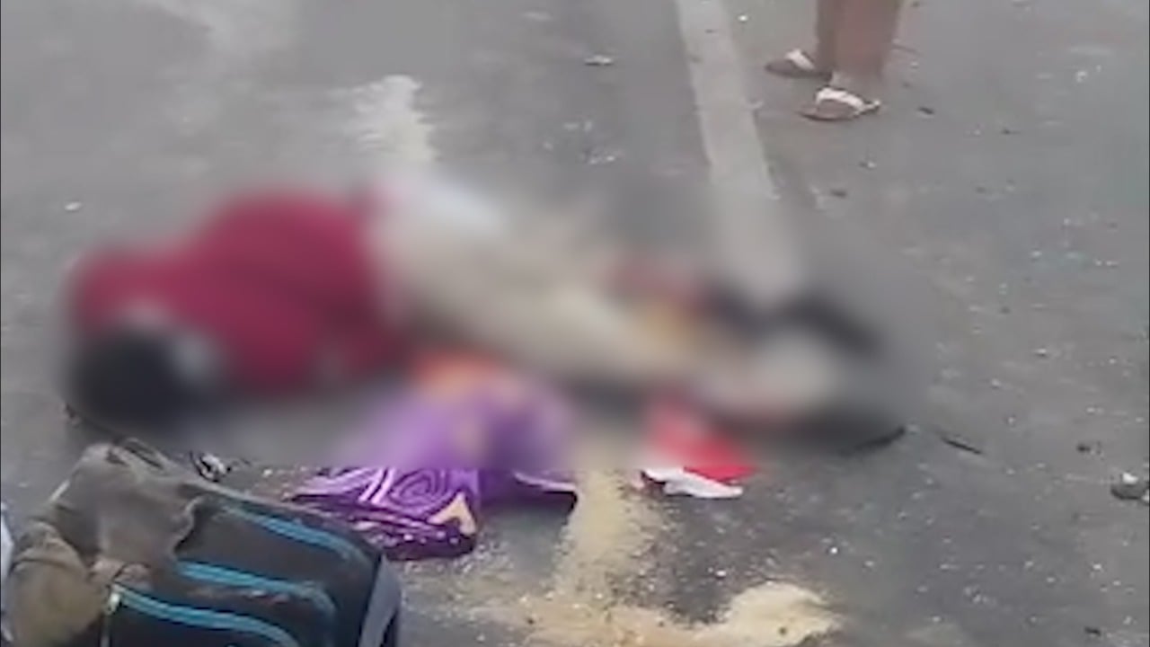 गया : तेज रफ्तार हाइवा ने बाइक सवार को मारी टक्कर, घने कोहरे के कारण तीन लोगों की गई जान