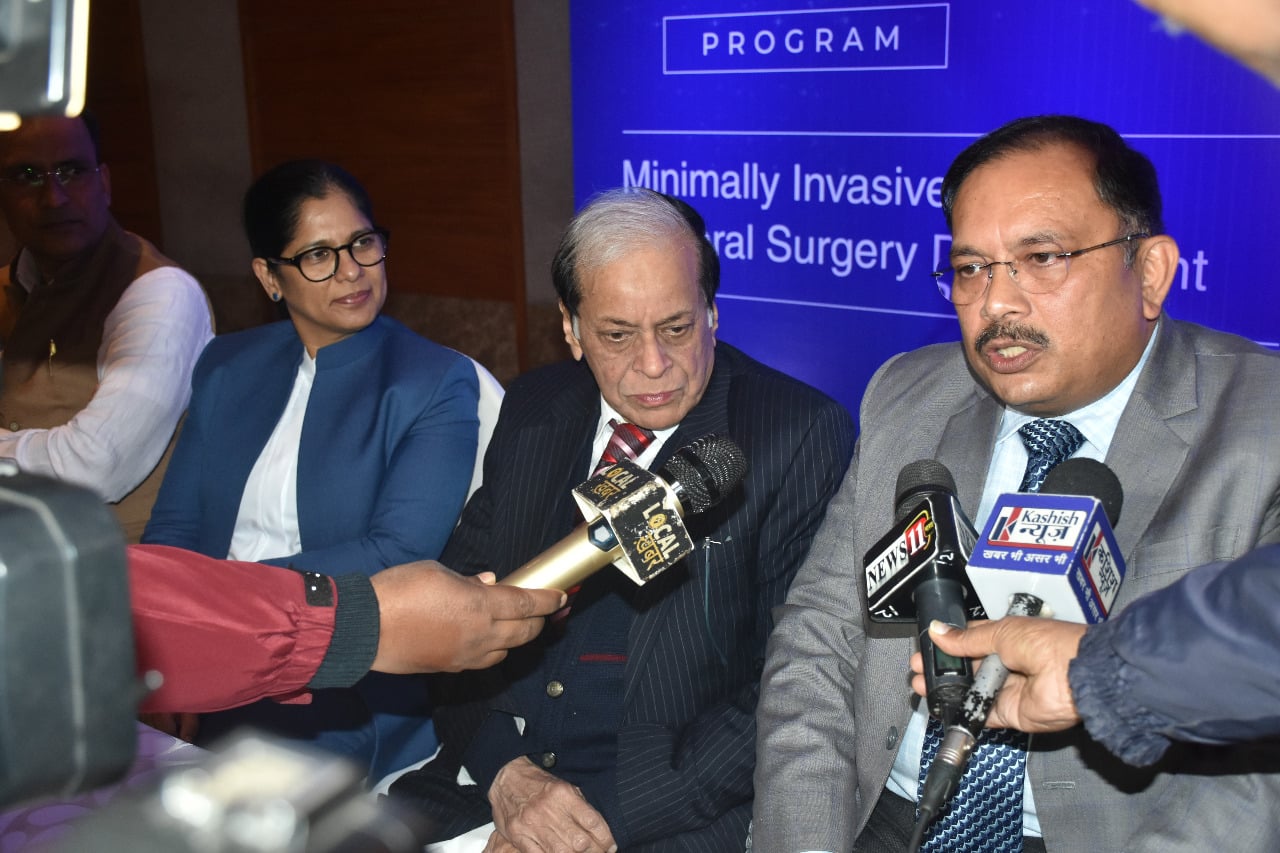 पारस HEC अस्पताल ने CME का किया आयोजन, मरीजों की सुरक्षित देखभाल के बारे में दी जानकारी