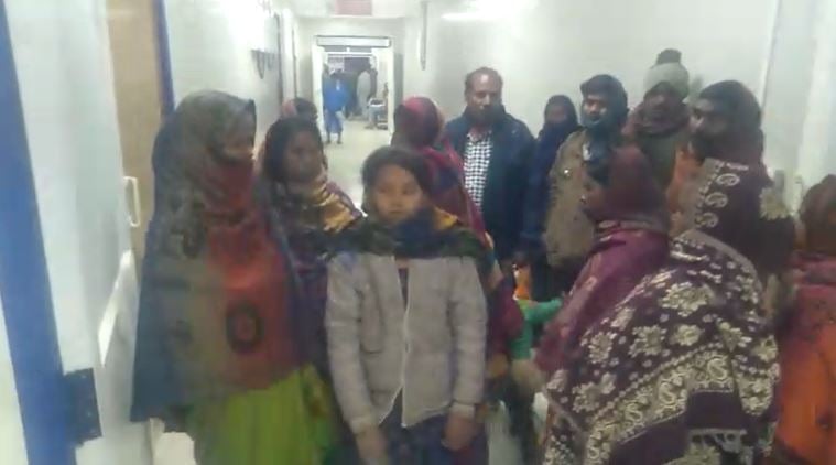 बगहा : खेत में साग तोड़ रही बच्ची पर बाघ ने किया हमला, बचाने गए मजदूर पर भी किया अटैक