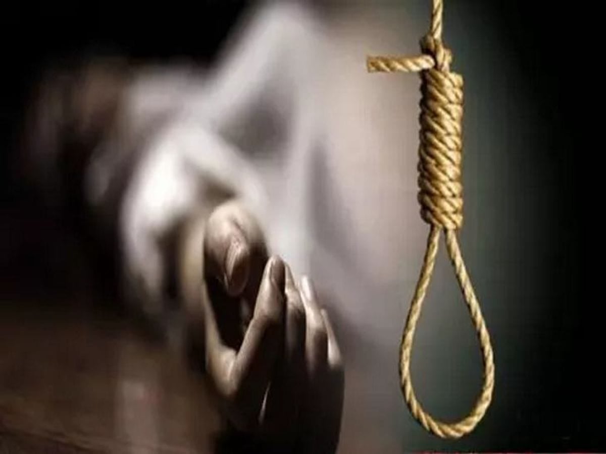 रांची : गर्ल्स हॉस्टल में युवती ने की खुदकुशी, जानिए क्या है मामला