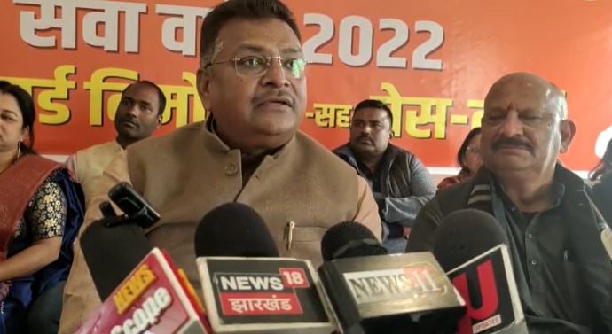 हजारीबाग सदर विधायक मनीष जायसवाल ने किया प्रेस वार्ता, साल भर का रिपोर्ट कार्ड किया पेश