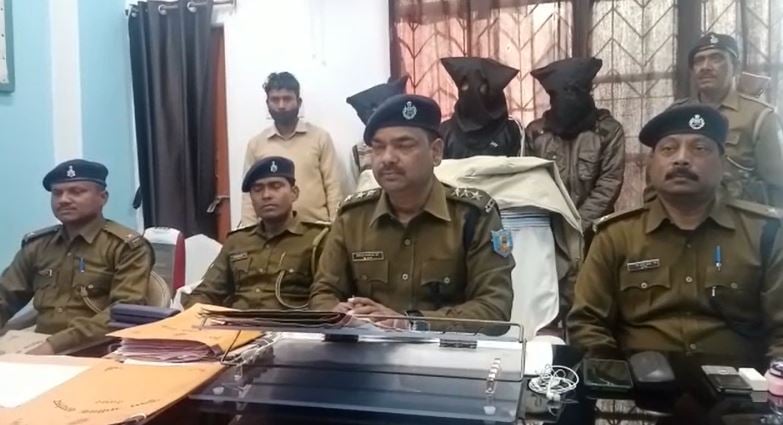 देवघर: 52 वर्षीय बुजुर्ग निकला चोर गिरोह का मास्टरमाइन्ड, हुआ गिरफ्तार