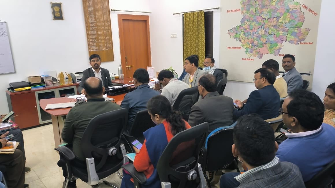 गिरिडीह : जिले में मुख्यमंत्री के आगमन को लेकर तैयारियां शुरू, उपायुक्त और अधिकारियों की बैठक में लिए गए कई अहम निर्णय