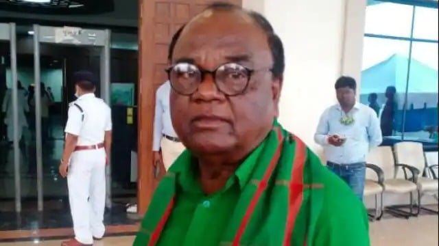 लोबिन तेरी पॉलटिक्स क्या है? निशाने पर जैन धर्मावलम्बी या खतियानी सरकार