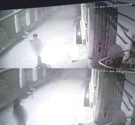 देर रात नग्न अवस्था में घूम रही महिला को पुलिस ढूंढने में हो रही परेशान, जानिए कहां का है मामला