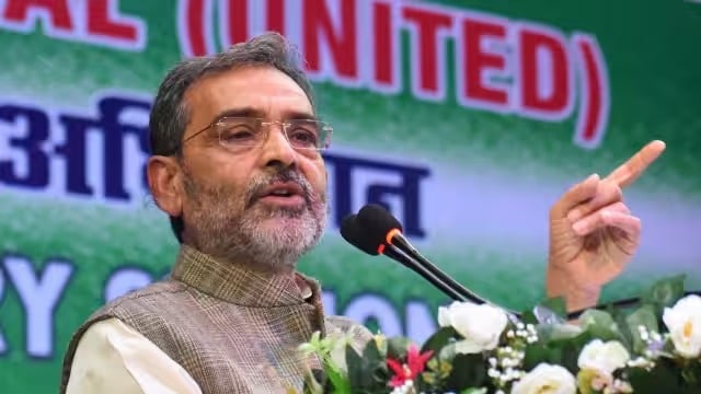 क्या उपेन्द्र कुशवाहा के सपने में आने लगा मुख्यमंत्री की कुर्सी? लालू परिवार को अतिपिछड़ों का सबसे बड़ा शोषक बताने की राजनीति क्या है?