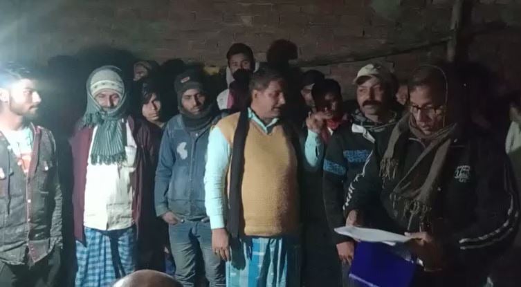 बिहार : धारदार हथियार से गला रेतकर किशोर की हत्या, प्रेम प्रसंग विवाद में घटना को अंजाम देने की आशंका