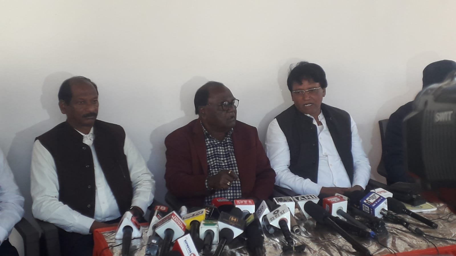 21 और 22 फरवरी को पारासनाथ में होगी मारंगबुरु की विधिवत पूजा, देश के कोने-कोने से पहुंचेंगे आदिवासी समाज के लोग - लोबिन