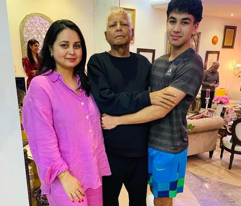 11 फरवरी को सिंगापुर से भारत लौटेंगे लालू यादव, बेटी रोहिणी ने ट्वीट कर कहा अब आप लोग पापा का ख्याल रखना ....