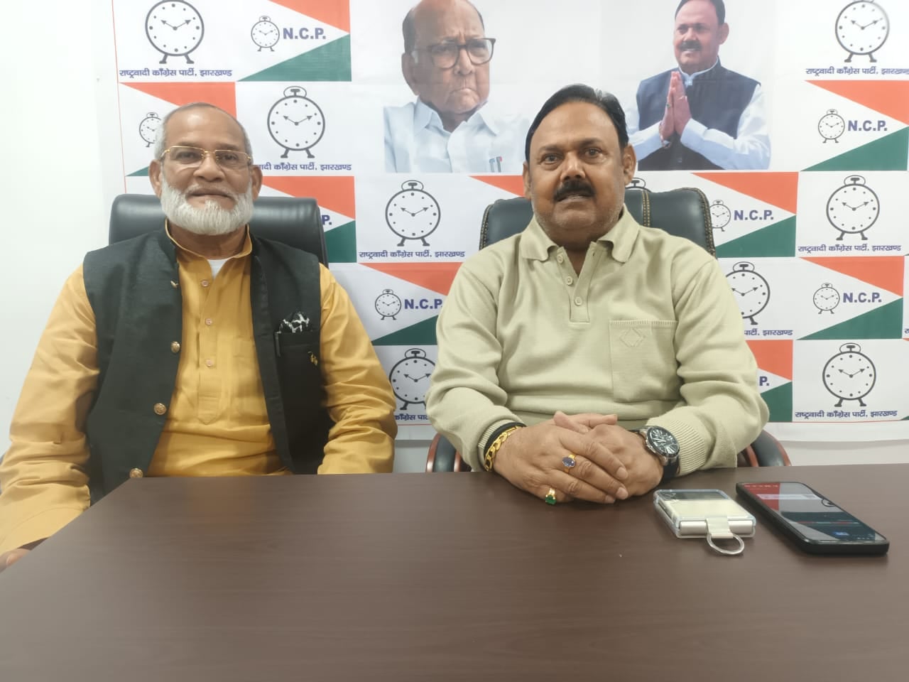 गरीबों पर केस करने के अलावा कोई काम नहीं करता बिजली विभाग,जल्द दुरुस्त नहीं हुआ जर्जर तार तो करेंगे आंदोलन: कमलेश