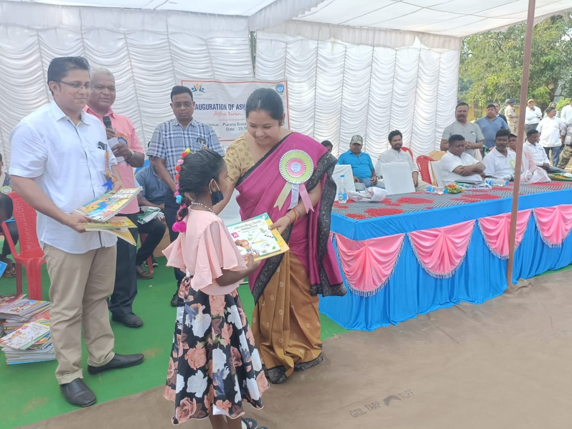 कोरोना काल में स्कूल बंद होने के कारण मैं भी परेशान,  मेरे भी तीन छोटे छोटे बच्चें हैं- सांसद गीता कोड़ा