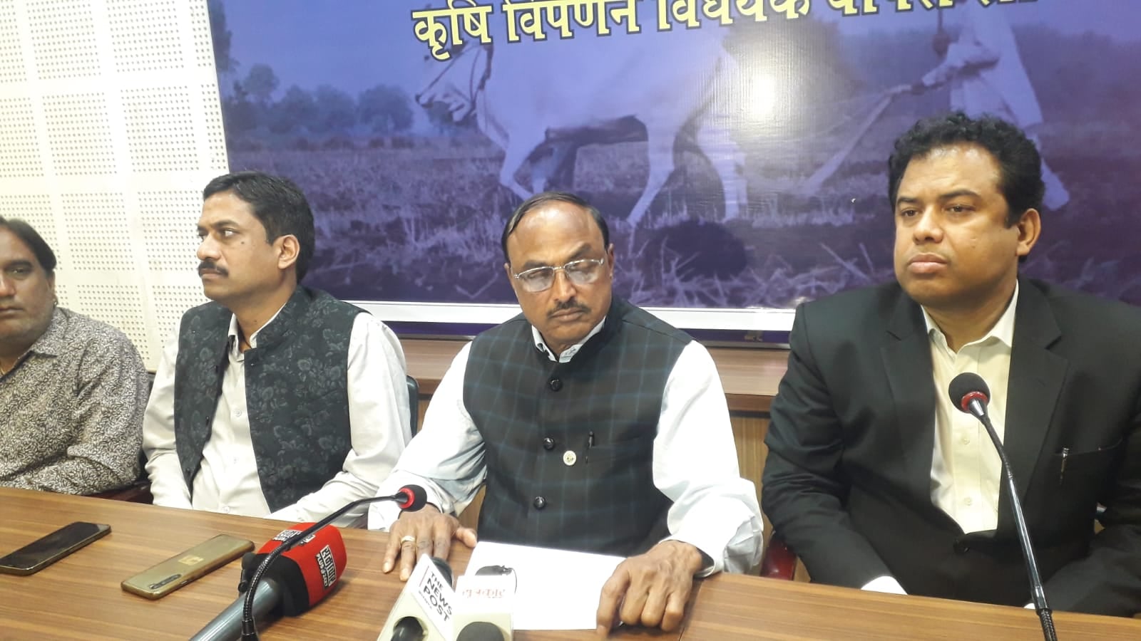 चैंबर ऑफ कॉमर्स ने हड़ताल लिया वापस, अब खुल जाएंगे खाद्यान दुकान, सीएम के प्रतिनिधि के साथ मीटिंग के बाद लिया गया फैसला