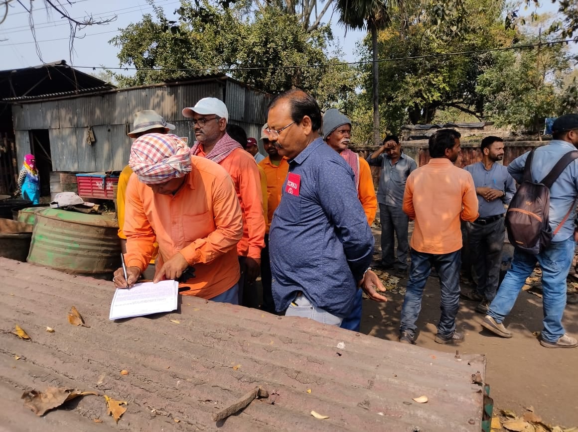 रेल कर्मचारियों को एनपीएस नहीं, ओ पी एस चाहिए, जानिए डिमांड के लिए कैसा चला अभियान