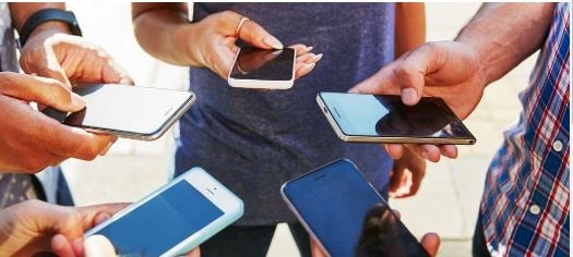 जानिए भारत के सबसे सस्ते स्मार्ट फोन कौन-कौन से हैं, जिसे हर कोई कर सकता है अफोर्ड